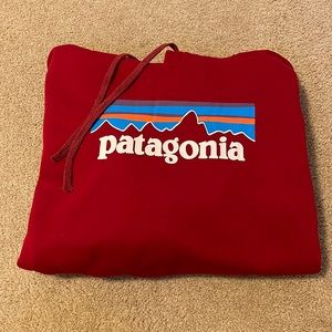 Patagonia 2XL Red Sweatshirt